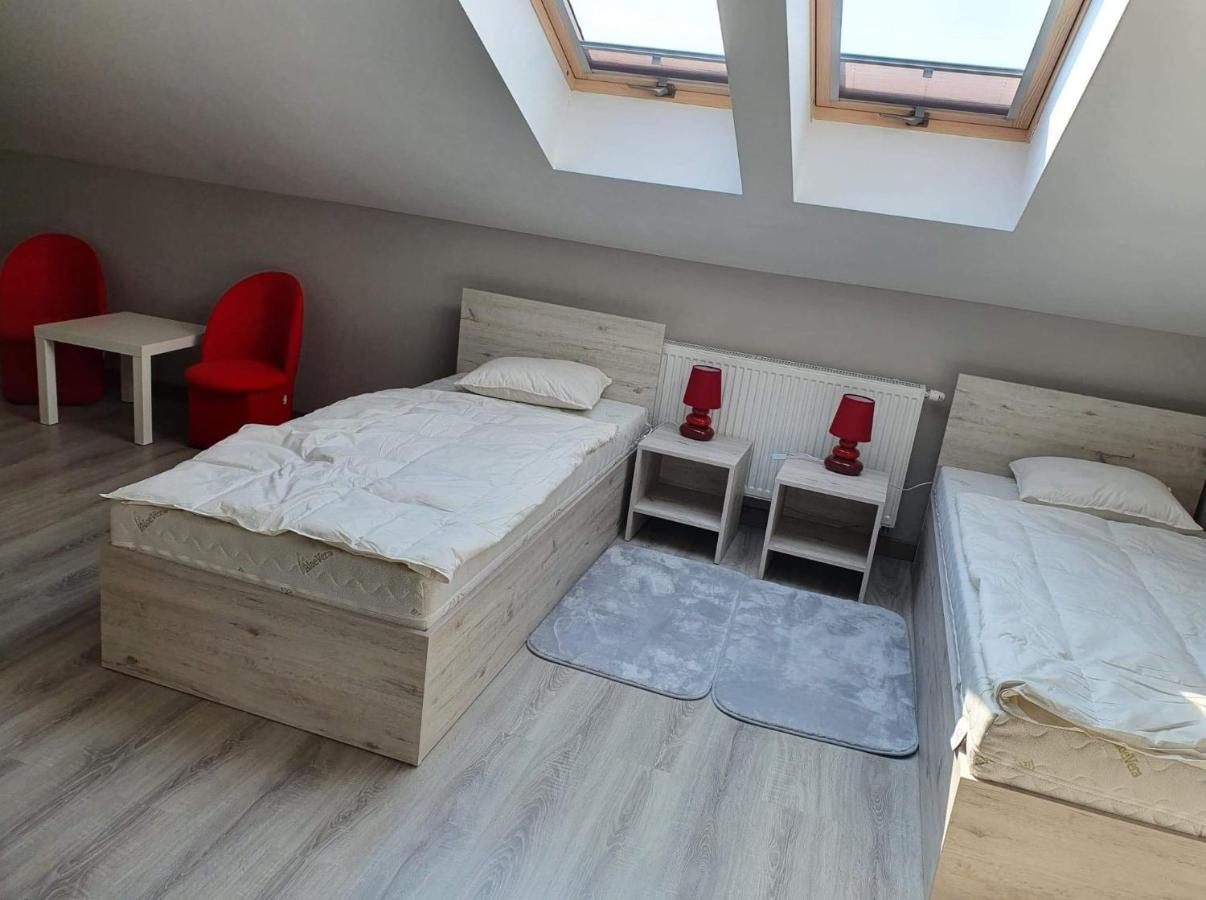 Stajnia Kruki Villa Wola Kaluska ภายนอก รูปภาพ